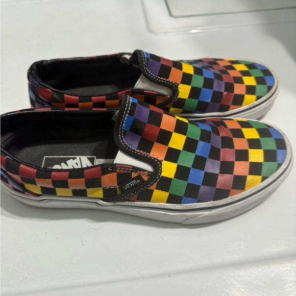 Van slip ons - Picture 3 of 3